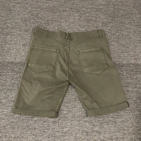 Olive denim co distressed shorts - Picture 3 of 3